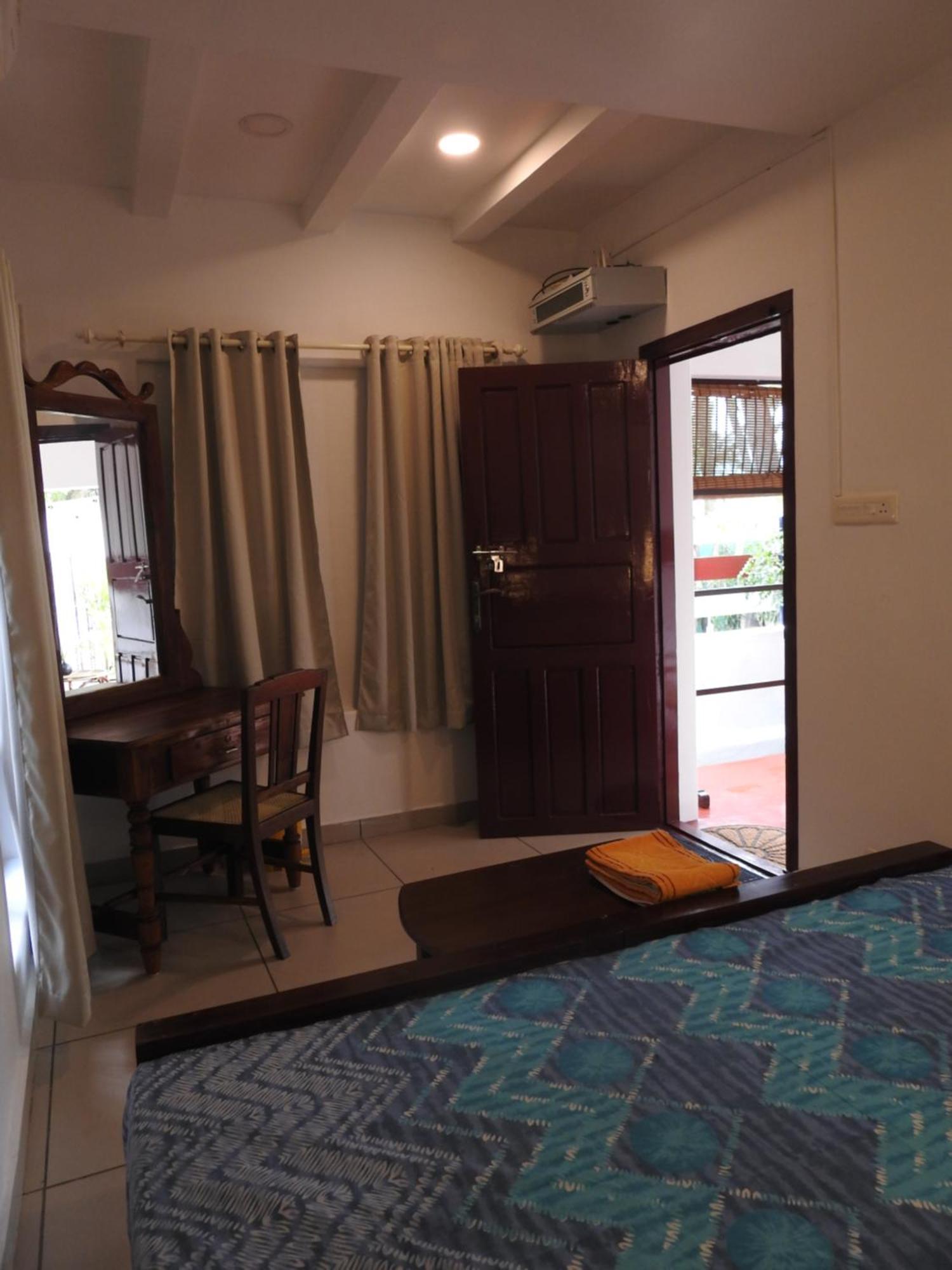 Shoreline Marari Beach Villa At Golden Beach Mararikulam Alappuzha Экстерьер фото