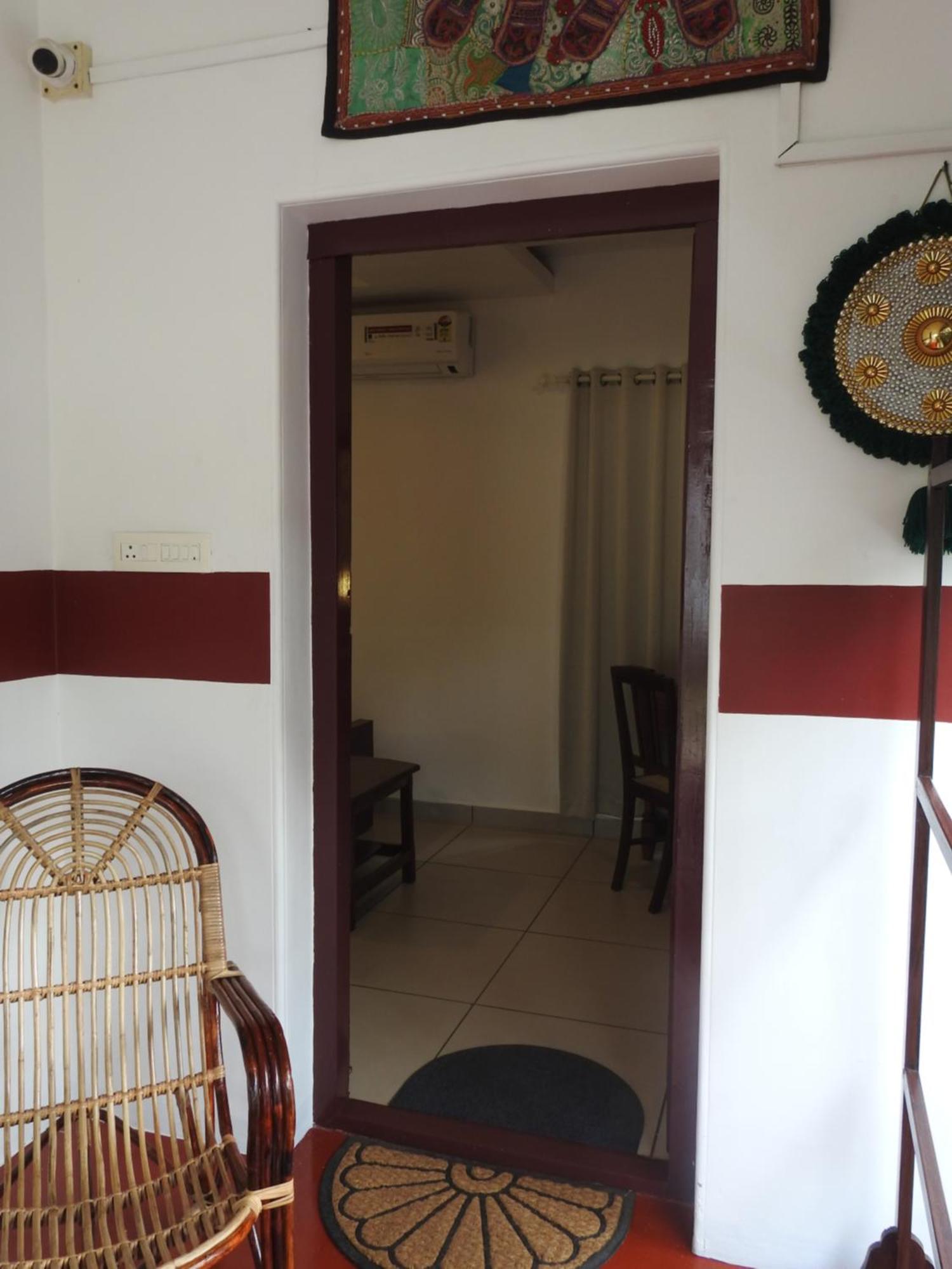 Shoreline Marari Beach Villa At Golden Beach Mararikulam Alappuzha Экстерьер фото
