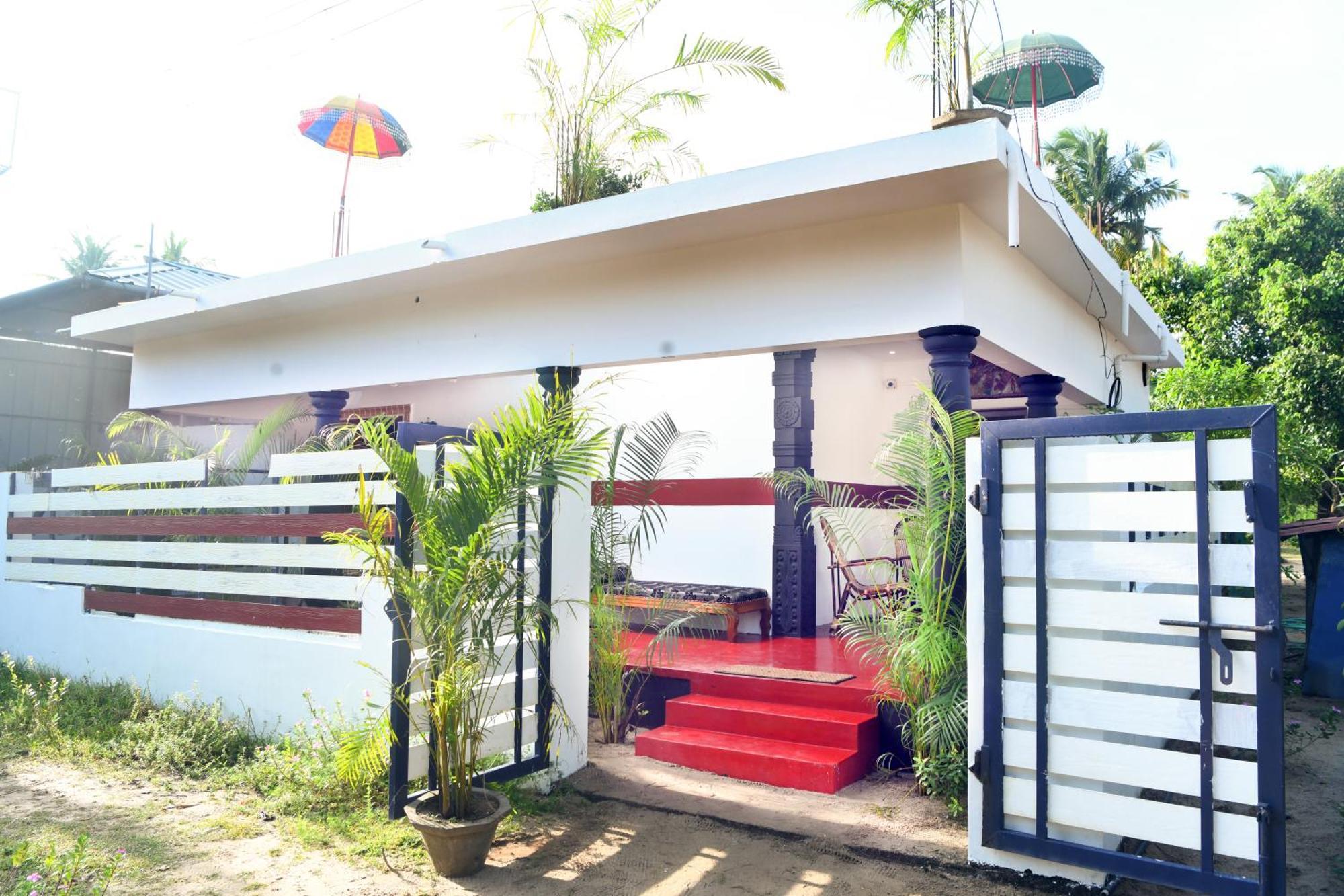 Shoreline Marari Beach Villa At Golden Beach Mararikulam Alappuzha Экстерьер фото